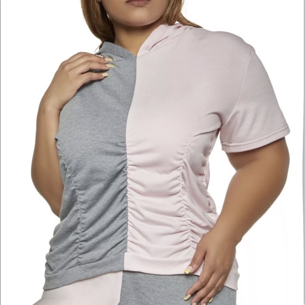 Womens Plus Size Pink Gray Hoodie Size 2X Hooded Top Short Sleeves